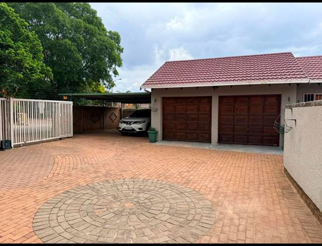 4 BEDROOM PROPERTY TO RENT IN GLEN MARAIS